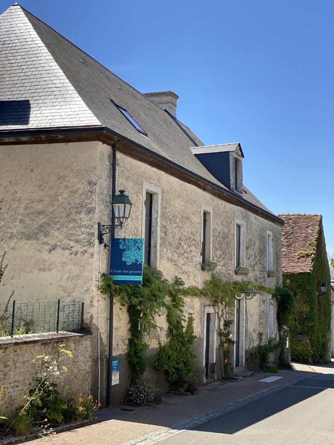 L'Ecole Des Garcons Bed & Breakfast Maigne Luaran gambar